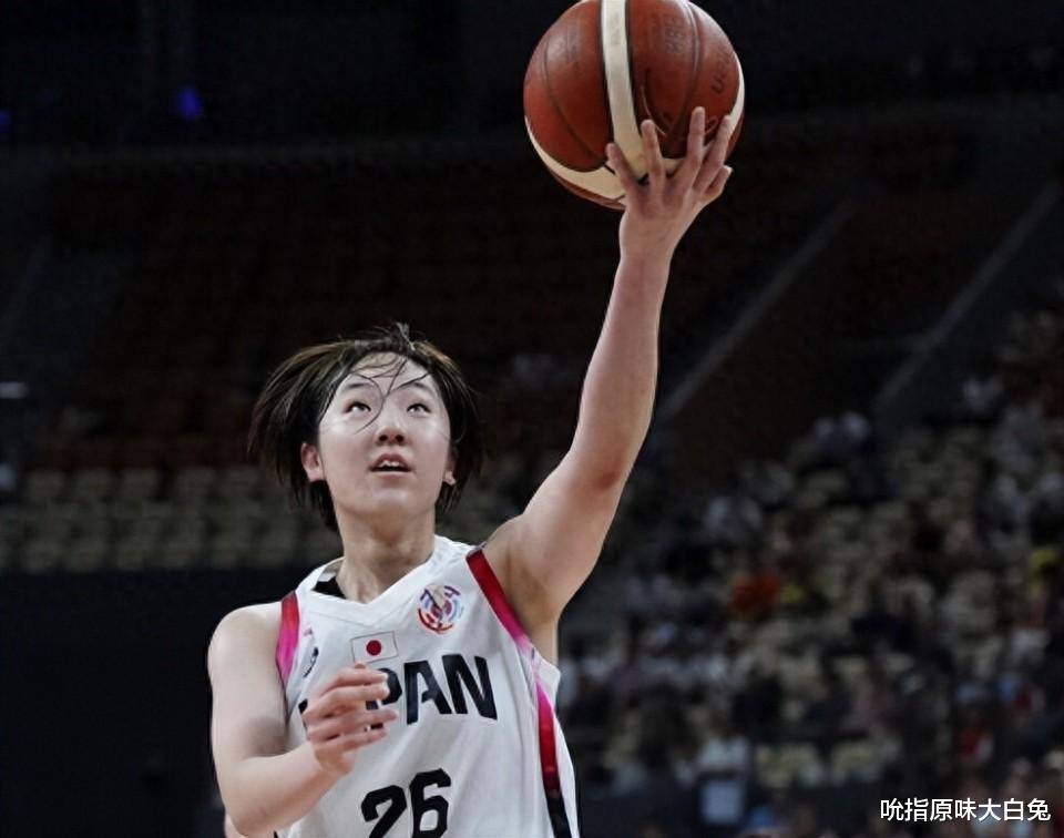 日本女篮因身高劣势不一定能赢，但今晚命中率不错